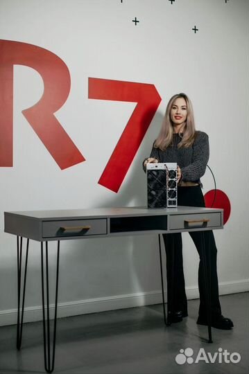 Асик майнер Antminer S19XP 141 th/s