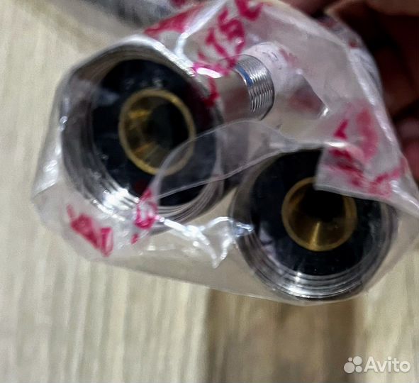 Гибкое соединение для смесителя (шланг)