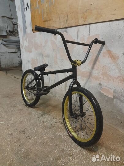 Bmx Radio Astron