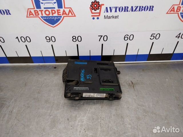 Блок комфорта Renault Fluence K4M 2010