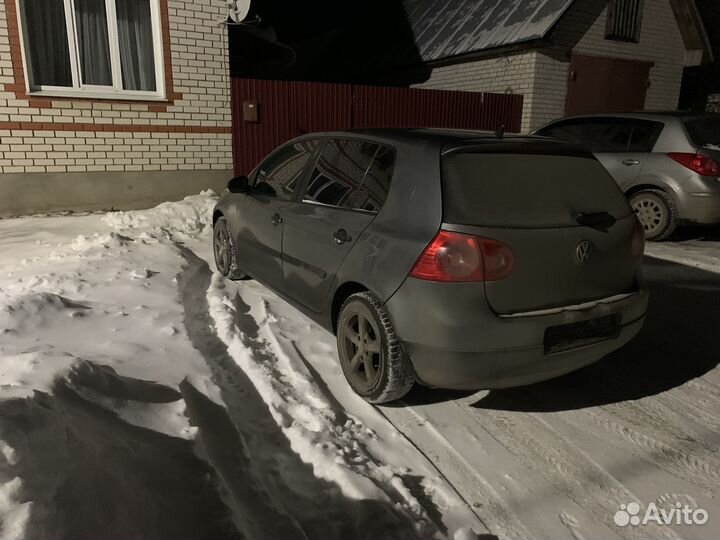 Volkswagen golf 5