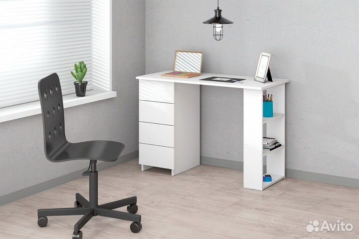 Письменный стол белый