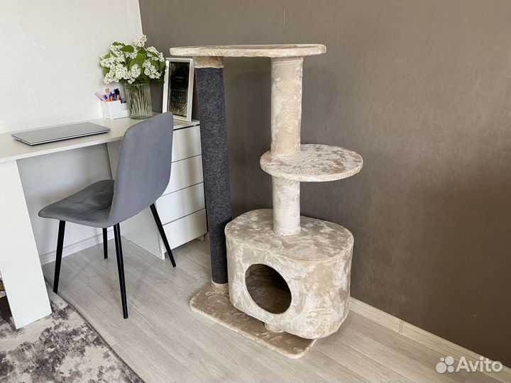 Когтеточка домик для кошки новый