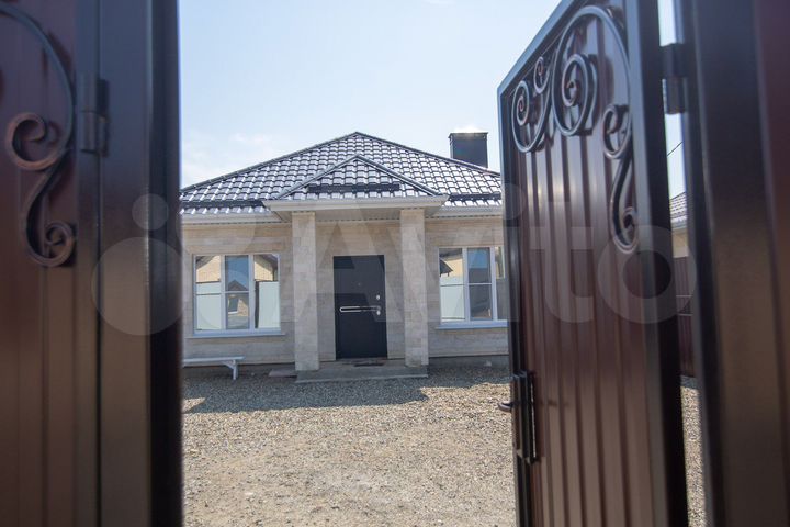 Дом 80 м² на участке 4 сот.