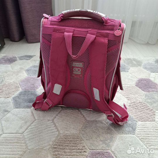 Портфель школьный ортопедический