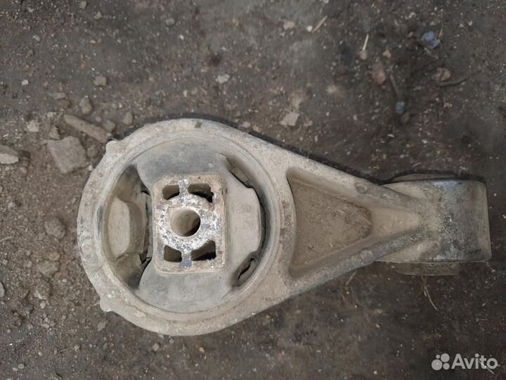 Опора двигателя задняя Ford Focus 1 1998-2004г