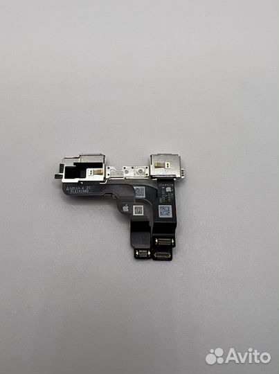 Камера передняя на iPhone 12pro max