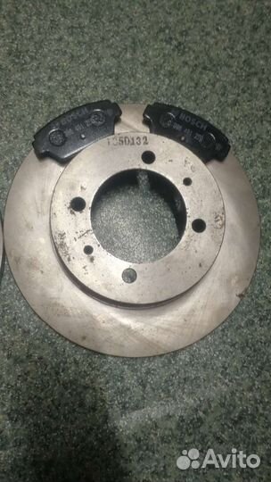 Тормозные диски и колодки на mitsubishi