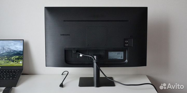 Монитор Samsung 27 FullHD телевизор Smart