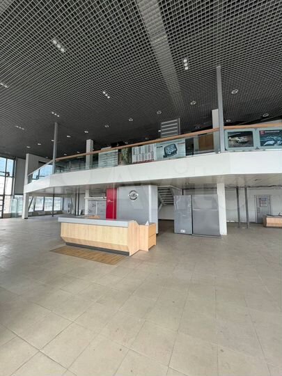 Комплекс зданий автосалонов, 4853 м²