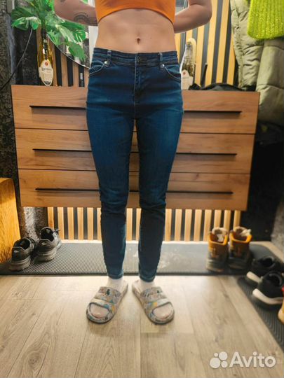 Джинсы 42-44