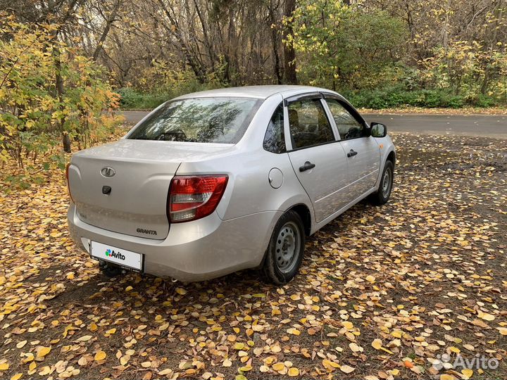 LADA Granta 1.6 МТ, 2015, 132 345 км