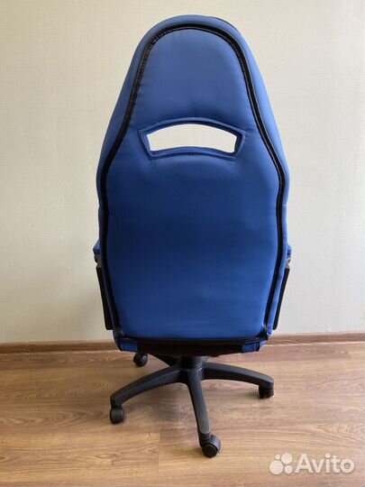 Компьютерное кресло. Кресло руководителя