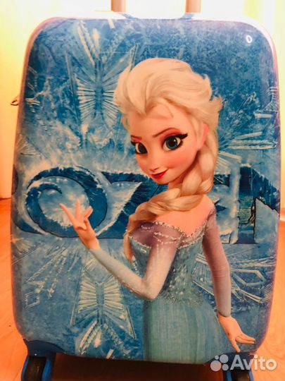 Чемодан дорожный на колёсах детский Эльза