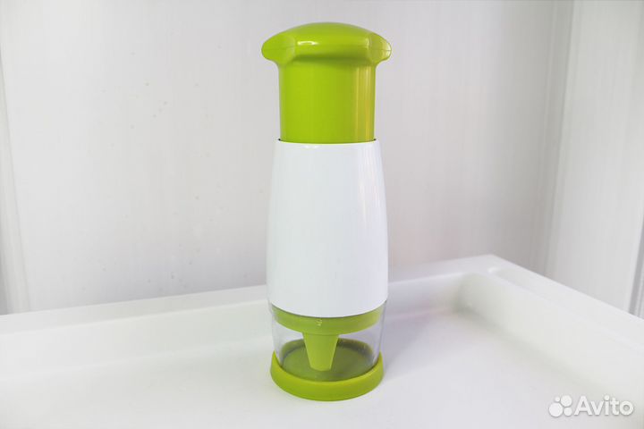 Чеснокорезка механическая