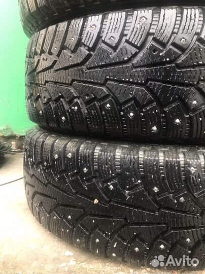 Nokian Tyres Hakkapeliitta 5 SUV 225/65 R17