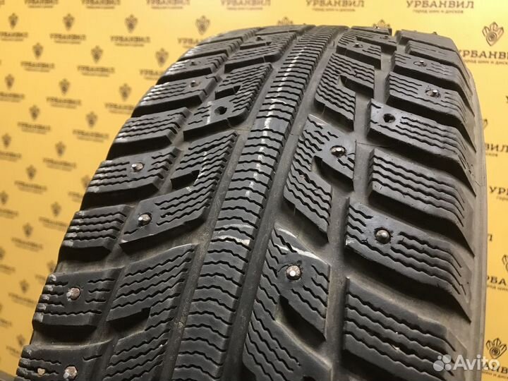Kumho I'Zen KW22 215/55 R17 98T
