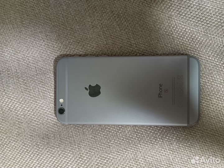 iPhone 6S, 32 ГБ