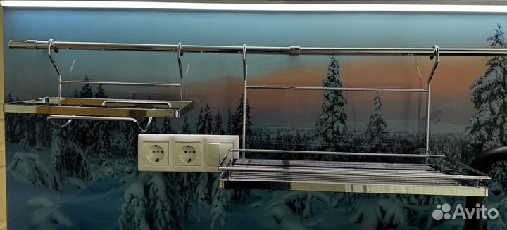 Полка для барной стойки центральная