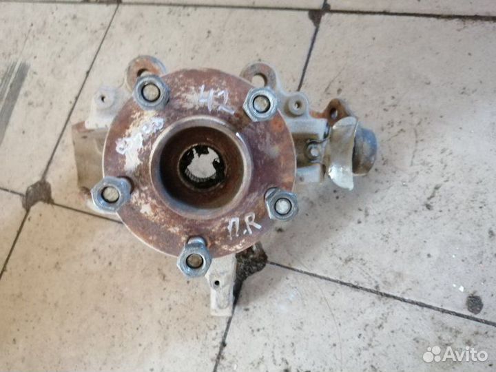 Кулак поворотный передний правый Ford Focus 2 CB4