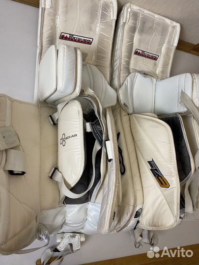 Вратарские щитки brians subzero3. Размер 36+2