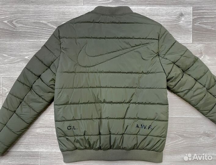Бомбер Nike мужской