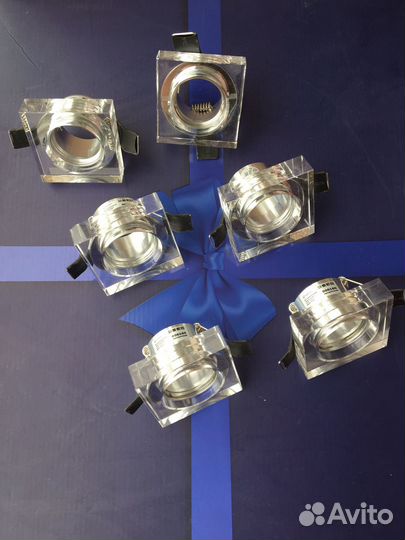 Светильник потолочный встраиваемый