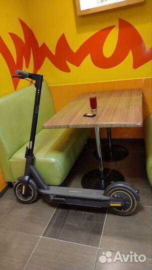 Электросамокат Ninebot MAX G30