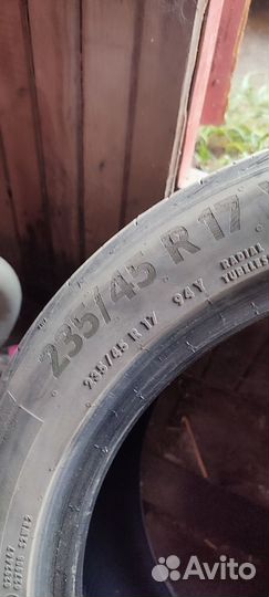 Continental ContiPremiumContact 6 235/45 R17