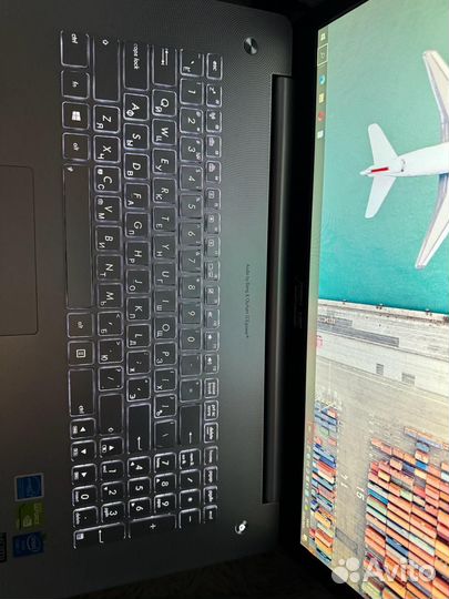 Продам ноутбук