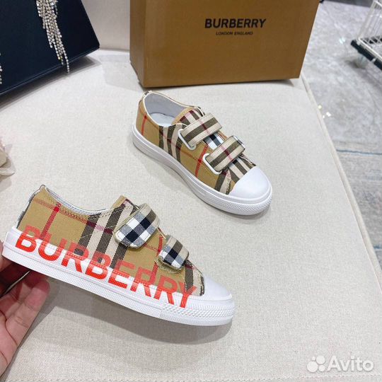 Детские кеды Burberry