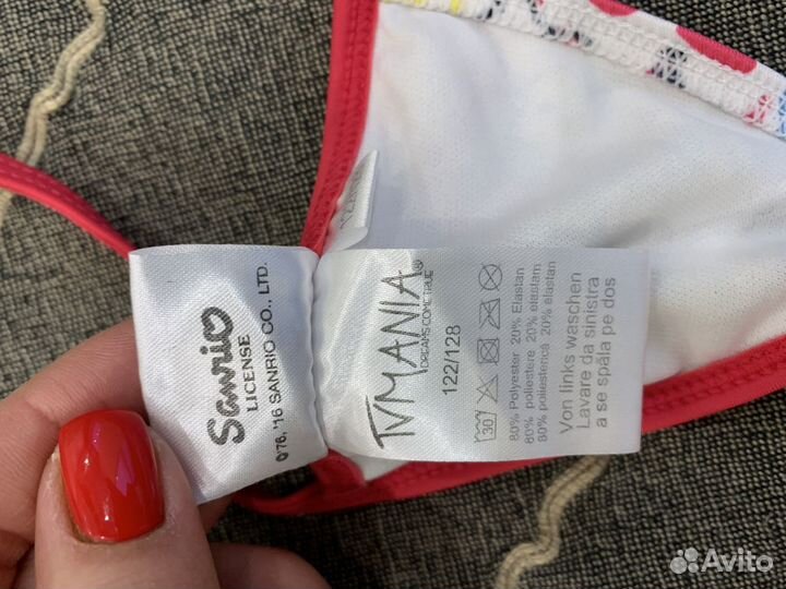 Купальник для девочки hello kitty 122-128