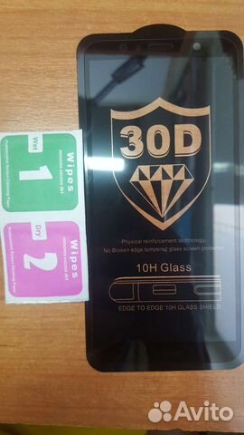 Защитное стекло на Huawei Y6 2018