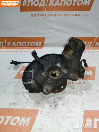 Кулак передний левый Volkswagen Golf 6 2010