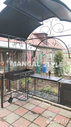 Кованые мангалы с крышей
