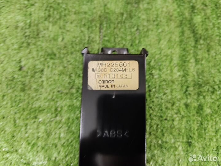 Блок управления стеклоподъемниками Mitsubishi