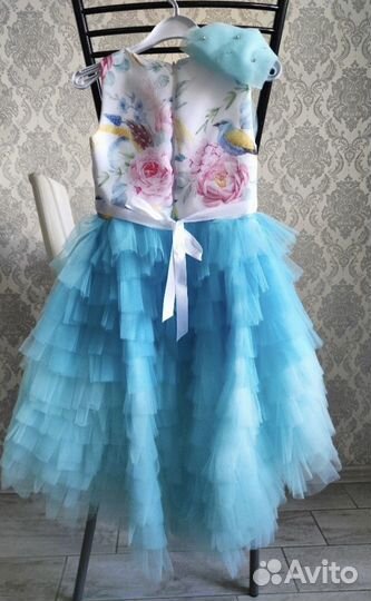 Нарядное платье