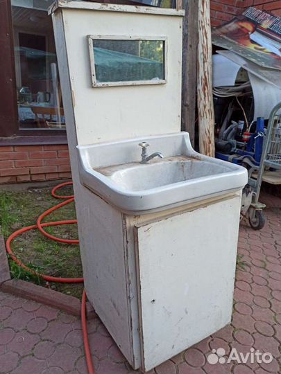 Раритетнаый умывальник