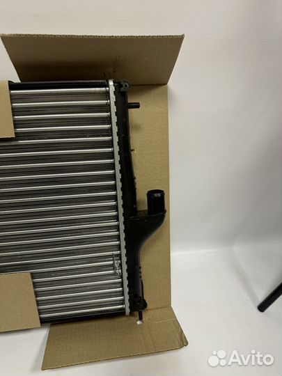 Радиатор Охлаждения Largus (Рено двс)