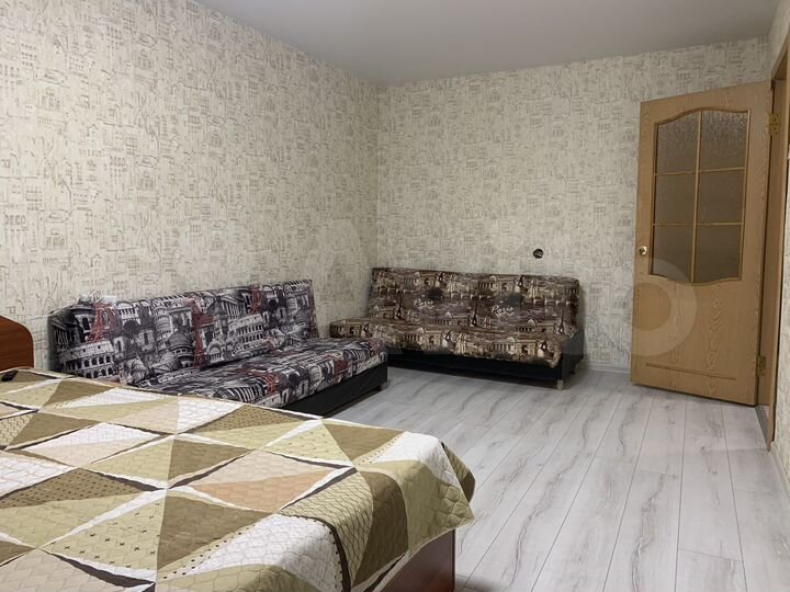 2-к. квартира, 52 м², 1/5 эт.