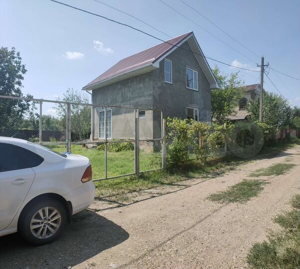 Дом 96 м² на участке 6 сот.