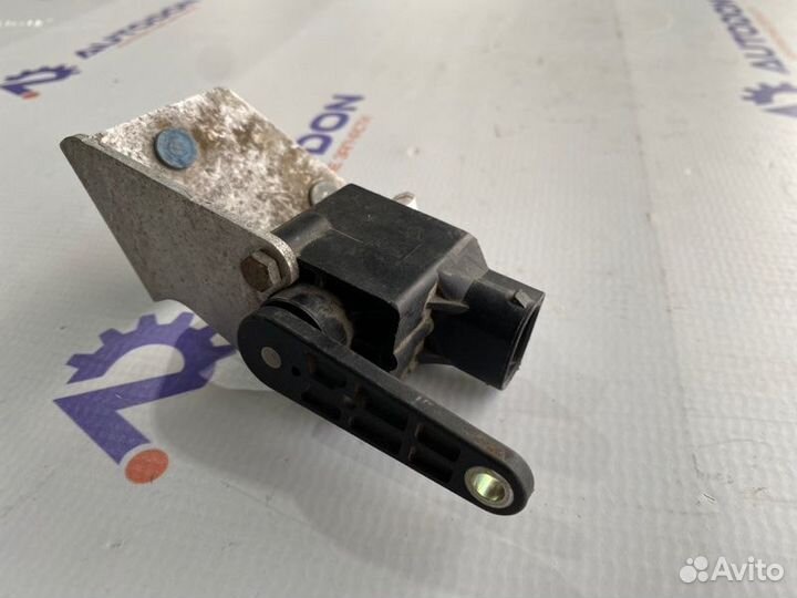 Датчик дорожного просвета Mercedes E W211