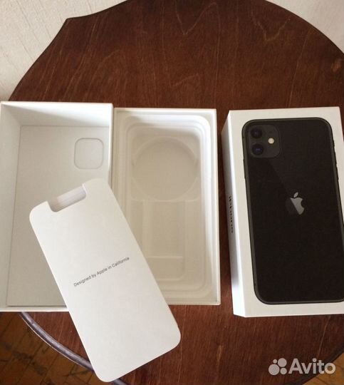 Коробка к телефону iPhone 11