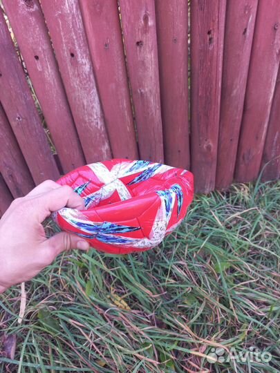 Футбольный мяч