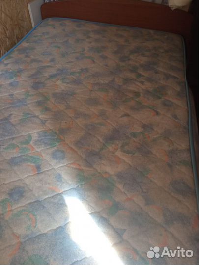Кровать полуторка+матрас
