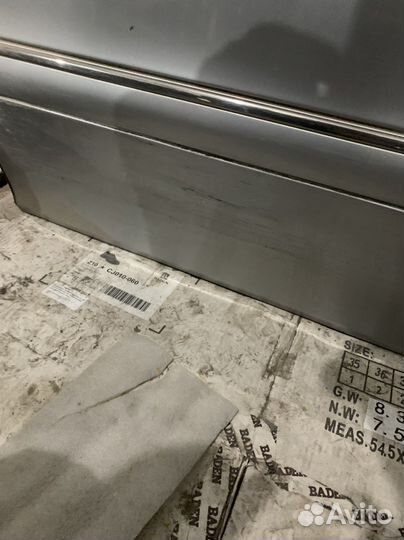 Задняя левая дверь Mercedes S W220