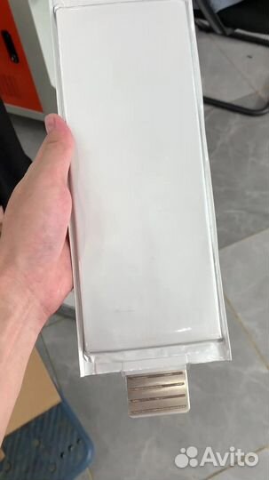 Аккумуляторная батарея 63Ач Li-ion 3C