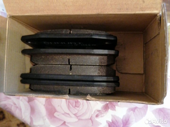 Колодки передние дисковые