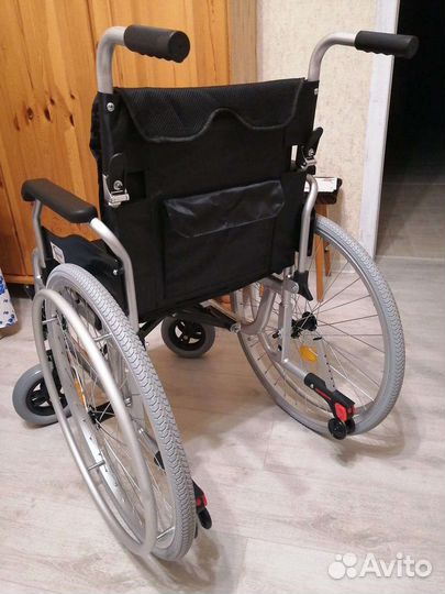 Коляска инвалидная