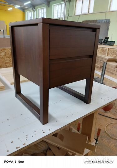 Тумбочка прикроватная